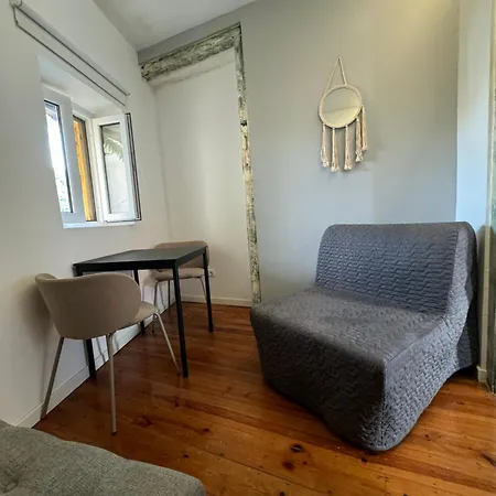 Alfama Small Апартаменты