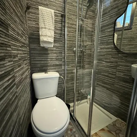 Апартаменты Alfama Small