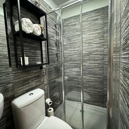 Апартаменты Alfama Small